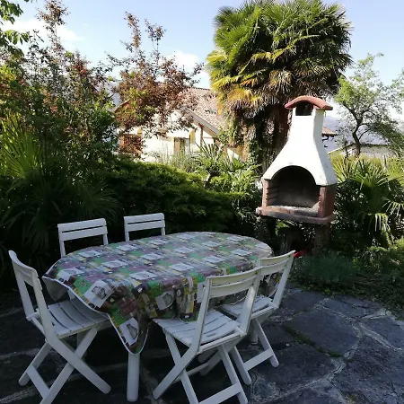 Panorama Sul Apartment Porto Valtravaglia