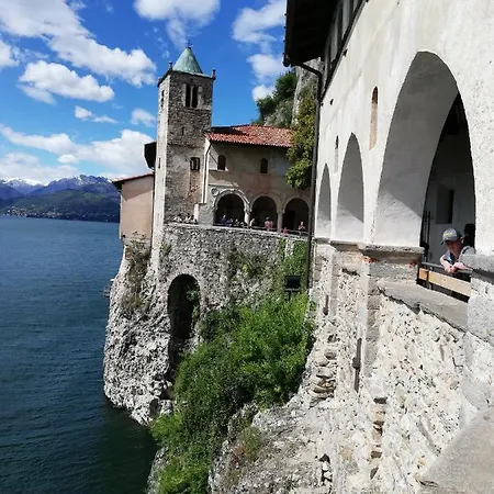 Apartment Panorama Sul Porto Valtravaglia